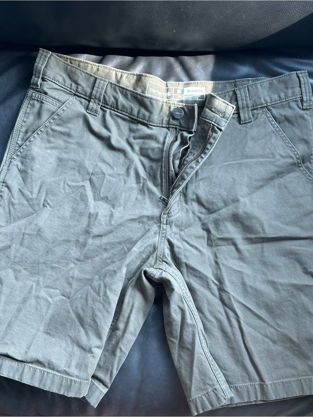 Men's Gray Shorts - Classic Casual Style